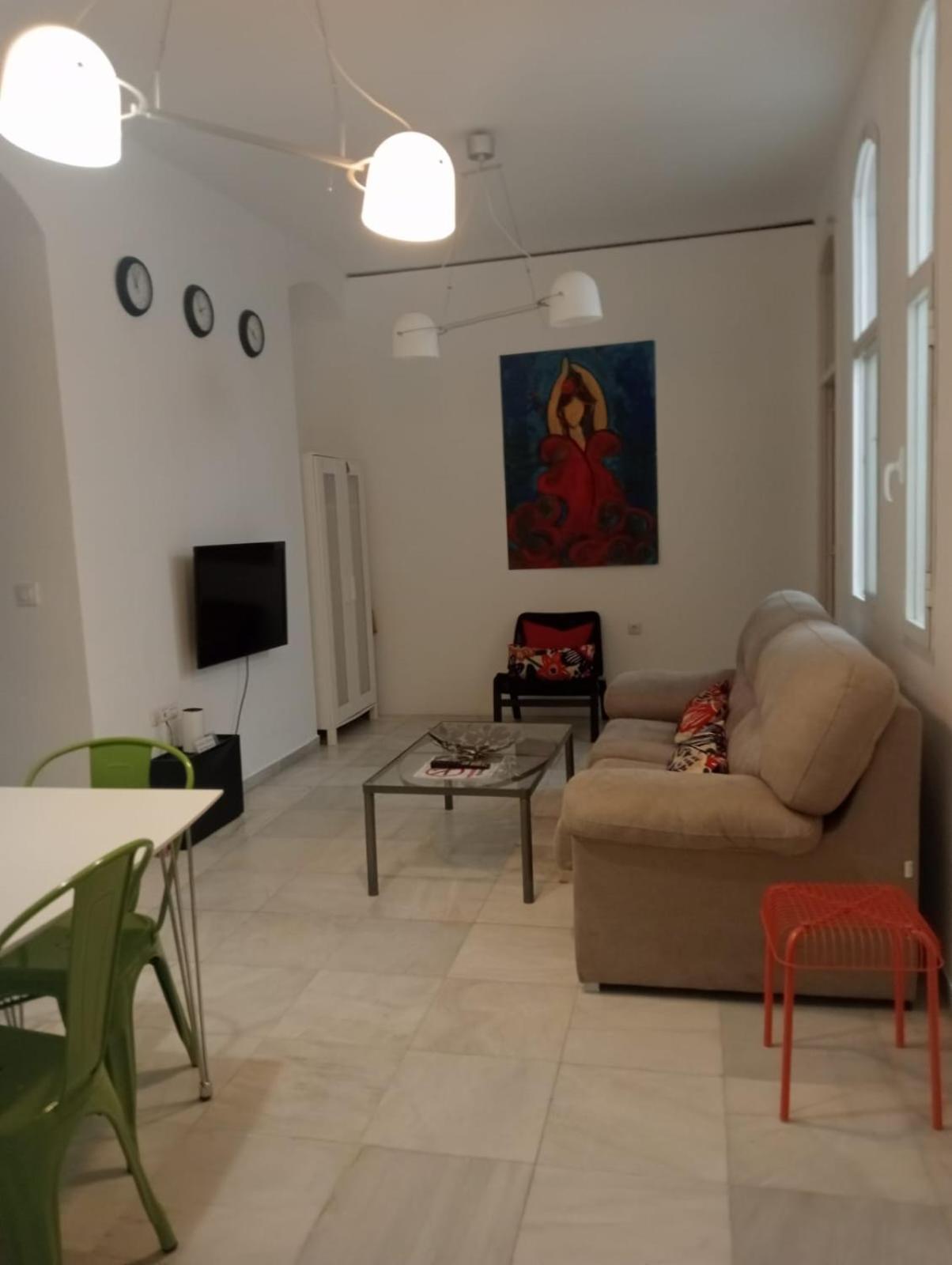 C Palacio Parking Segun Disponibilidad Sevilla Exterior foto